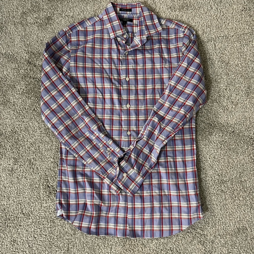 Banana Republic grant fit blue/red plaid. Size small